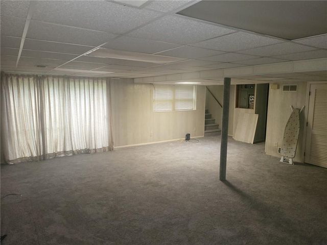 150 Old Fairburn Close SW, Atlanta, GA 30331