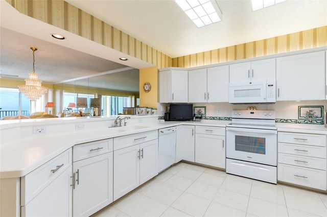 16750 GULF BOULEVARD 414, North Redington Beach, FL 33708