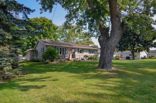 209 GRAND AVENUE, Brillion, WI 54110