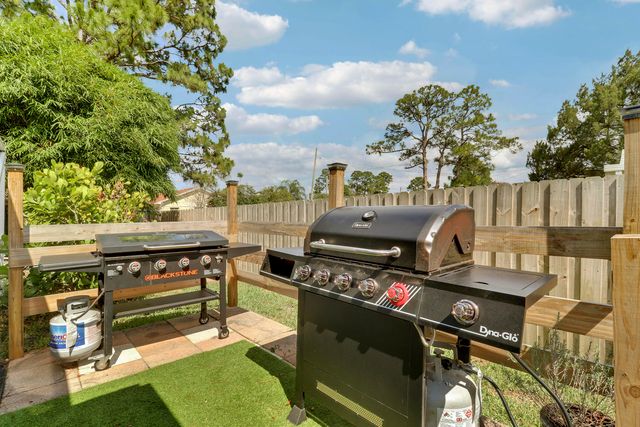 1881 SW Taurus Lane, Port St. Lucie, Port St Lucie, FL 34984