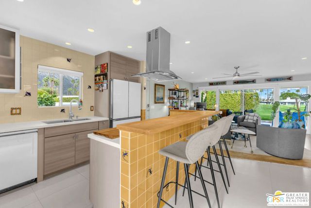 2210 S Calle Palo Fierro 36, Palm Springs, CA 92264