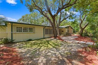 15200 SW 88th Avenue, Palmetto Bay, FL 33157