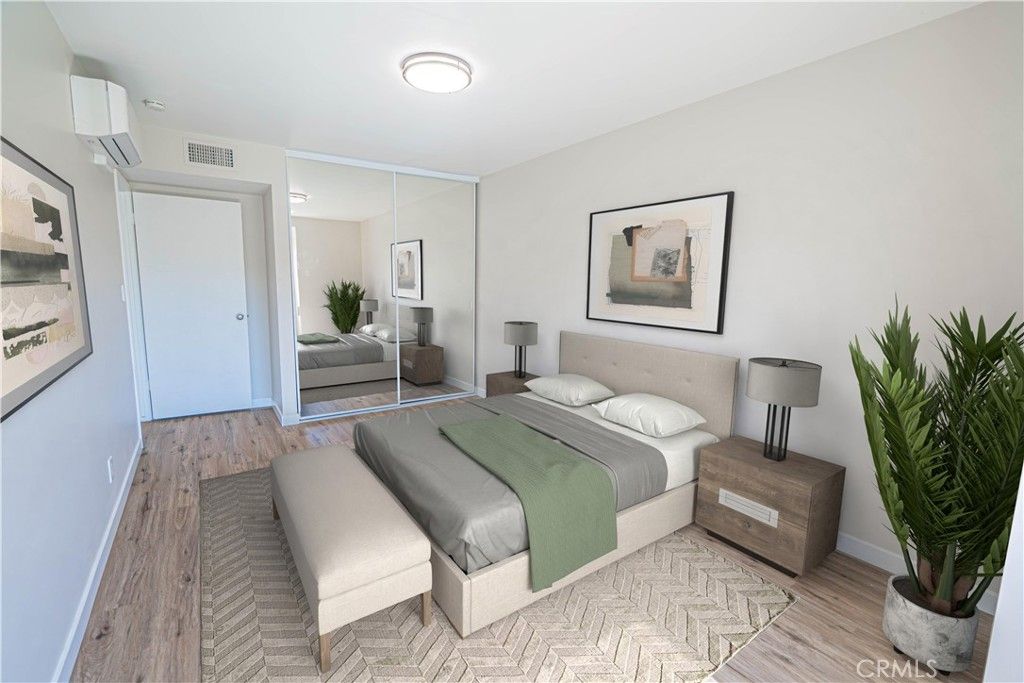 Image 16 of property listing at 24430 Nicklaus Drive L2, Valencia, CA 91355