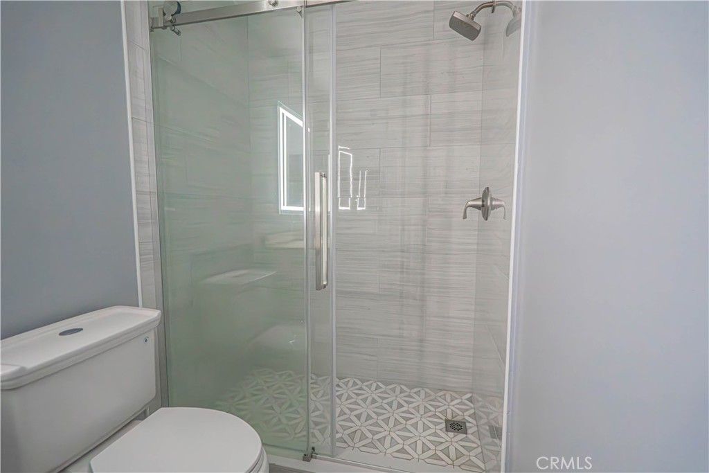 Image 20 of property listing at 24430 Nicklaus Drive L2, Valencia, CA 91355