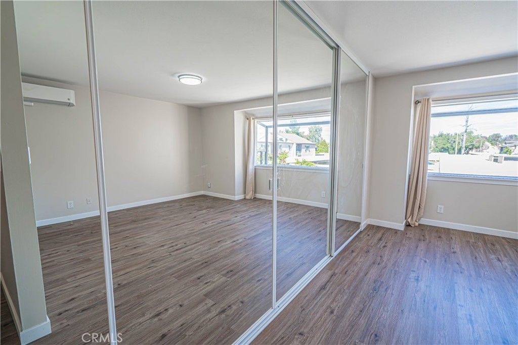 Image 25 of property listing at 24430 Nicklaus Drive L2, Valencia, CA 91355