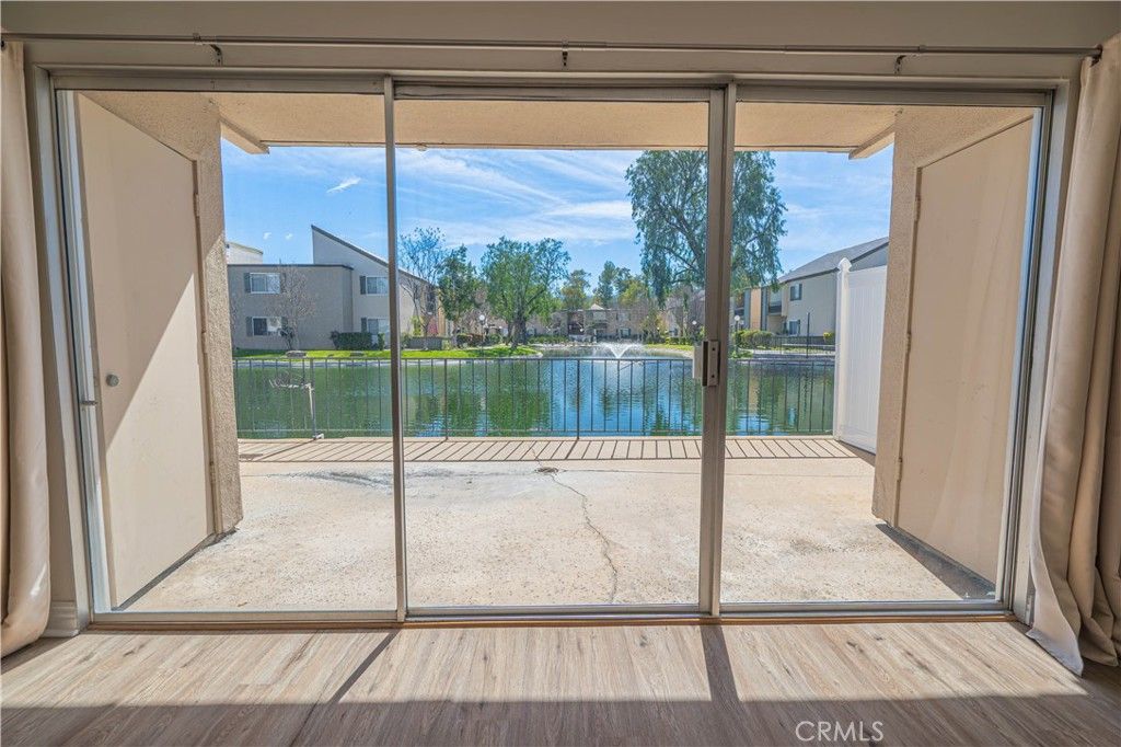 Image 30 of property listing at 24430 Nicklaus Drive L2, Valencia, CA 91355