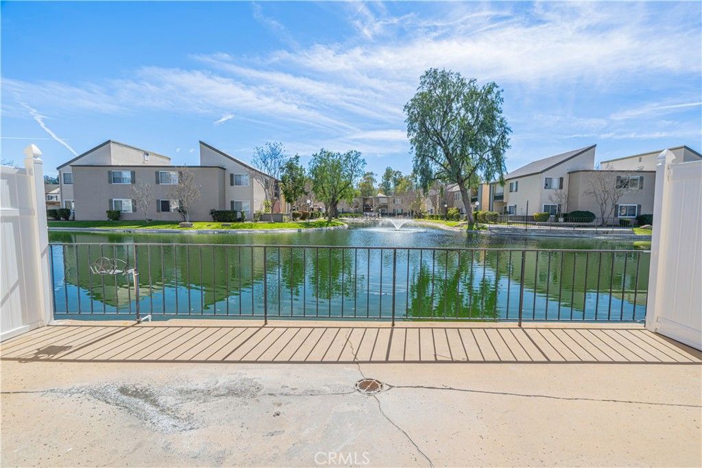 Image 33 of property listing at 24430 Nicklaus Drive L2, Valencia, CA 91355