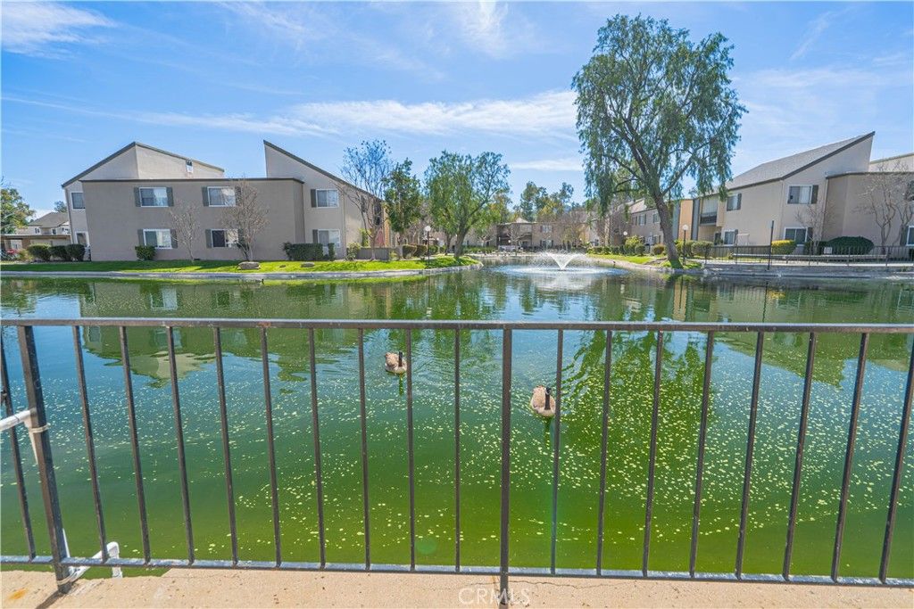 Image 59 of property listing at 24430 Nicklaus Drive L2, Valencia, CA 91355