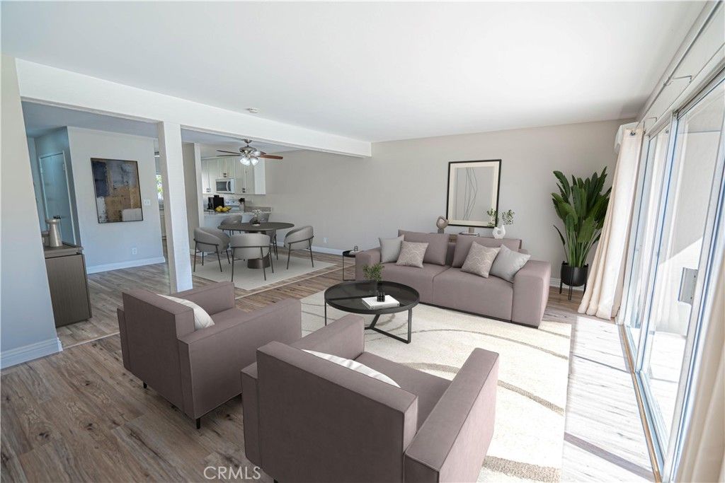 Image 6 of property listing at 24430 Nicklaus Drive L2, Valencia, CA 91355