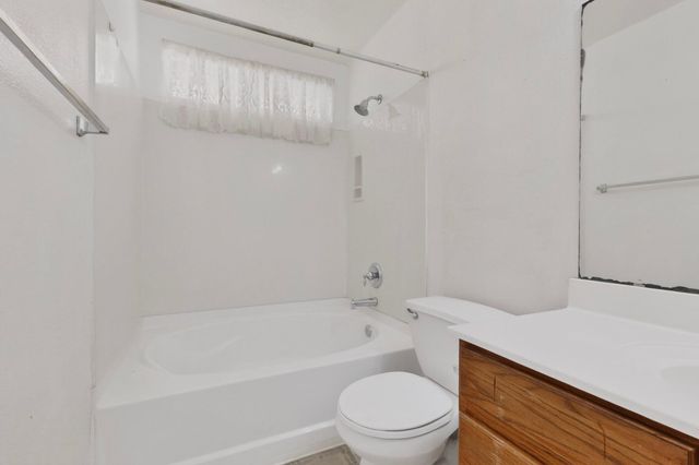 7443 Snowy Egret Place NW, Albuquerque, NM 87114