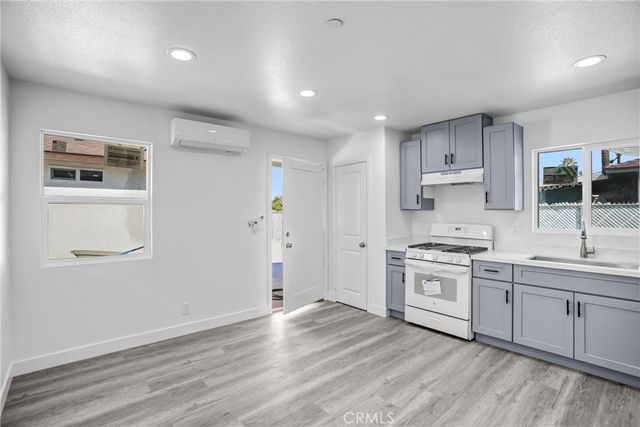 1021 Columbia 2, Redlands, CA 92374
