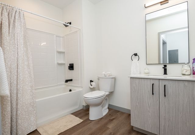 203 Lowell St. 218, Wilmington, MA 01887