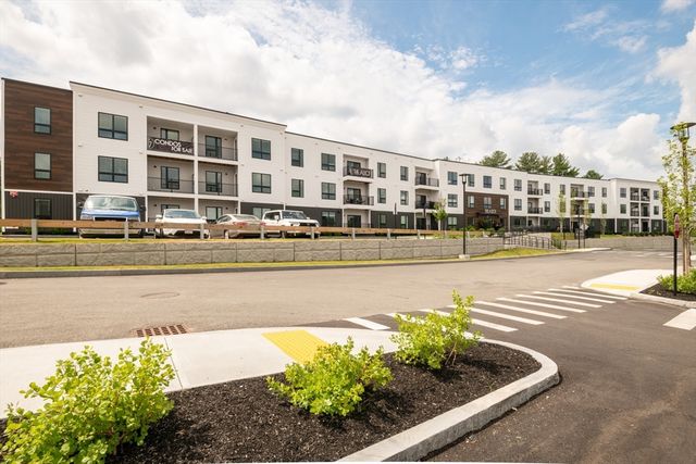 203 Lowell St. 218, Wilmington, MA 01887