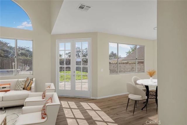 28830 Startree, Saugus, CA 91390