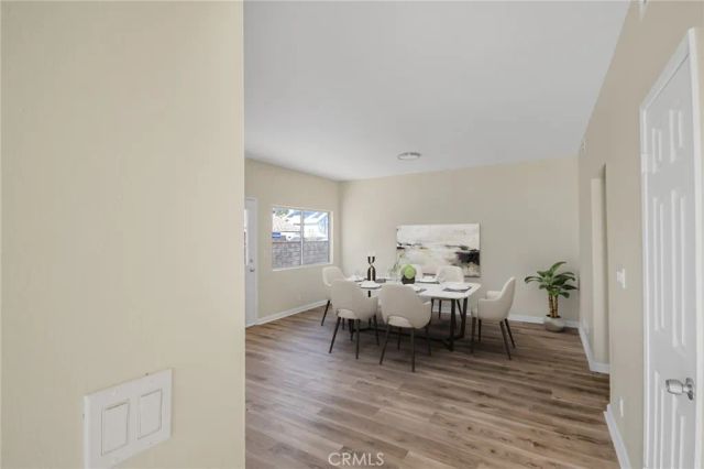 28830 Startree, Saugus, CA 91390