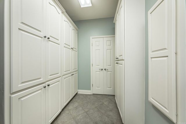 108 Cambridge Place, England, AR 72406