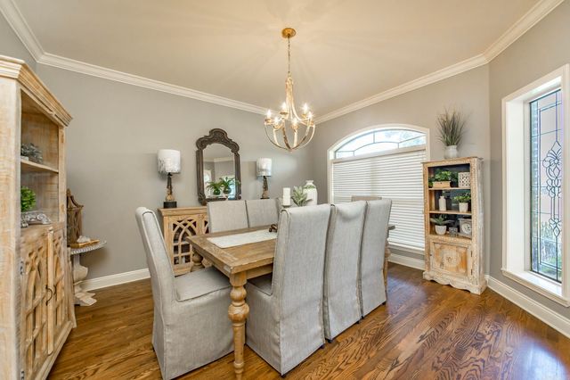 108 Cambridge Place, England, AR 72406