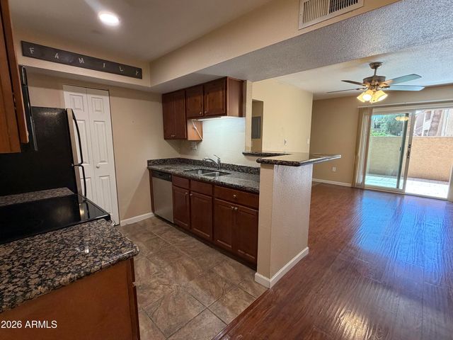 5877 N GRANITE REEF Road 1151, Scottsdale, AZ 85250