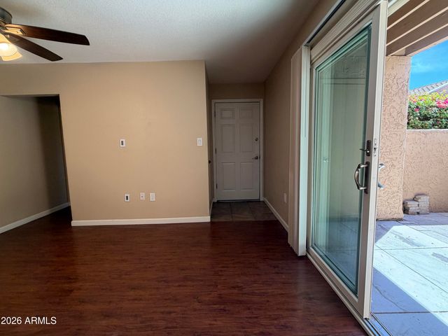 5877 N GRANITE REEF Road 1151, Scottsdale, AZ 85250