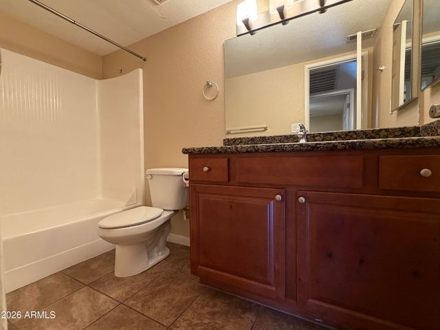 5877 N GRANITE REEF Road 1151, Scottsdale, AZ 85250