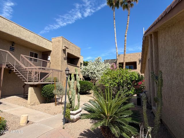 5877 N GRANITE REEF Road 1151, Scottsdale, AZ 85250