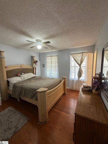 303 Maplewood Circle, Greer, SC 29651