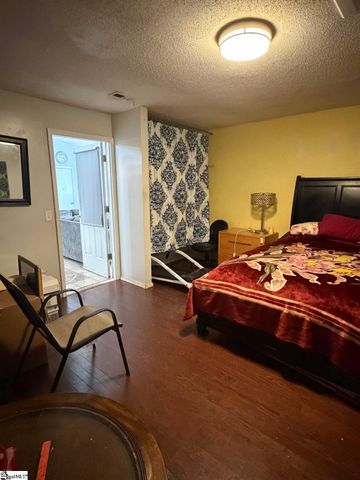 303 Maplewood Circle, Greer, SC 29651