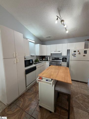 303 Maplewood Circle, Greer, SC 29651