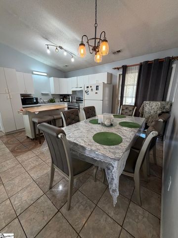 303 Maplewood Circle, Greer, SC 29651