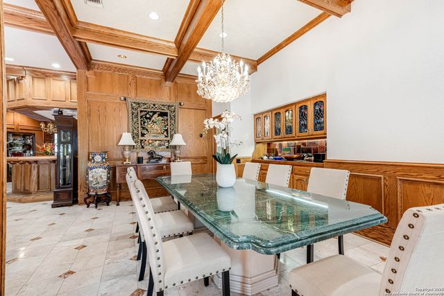 11710 Elmscourt, San Antonio, TX 78230