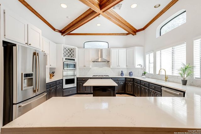 11710 Elmscourt, San Antonio, TX 78230