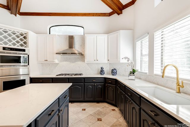 11710 Elmscourt, San Antonio, TX 78230