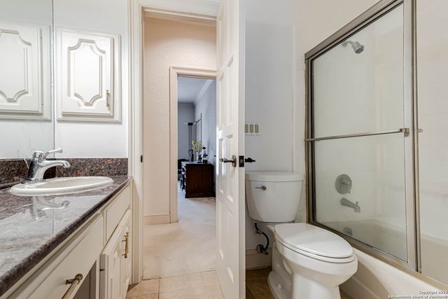 11710 Elmscourt, San Antonio, TX 78230