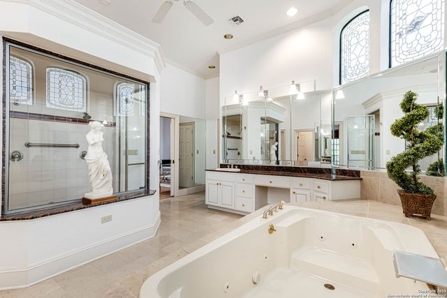 11710 Elmscourt, San Antonio, TX 78230