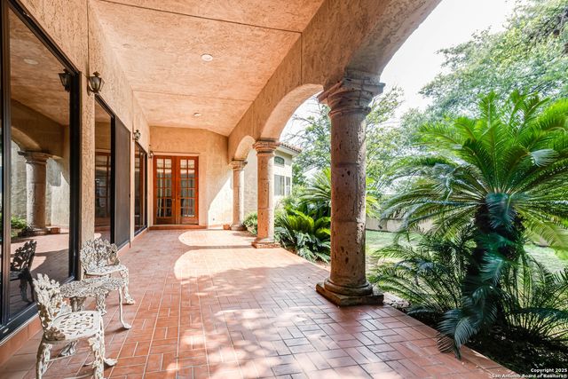 11710 Elmscourt, San Antonio, TX 78230