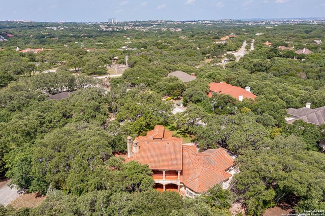 11710 Elmscourt, San Antonio, TX 78230