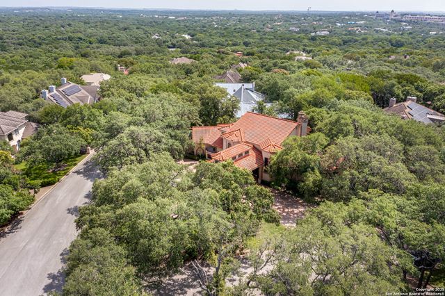 11710 Elmscourt, San Antonio, TX 78230
