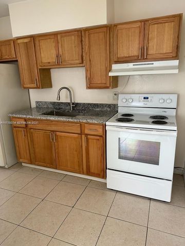 756 NW 5th Street, Hallandale Beach, FL 33009