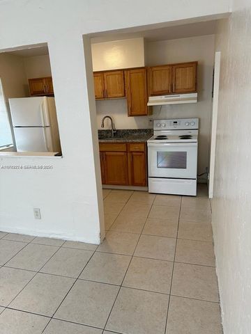 756 NW 5th Street, Hallandale Beach, FL 33009