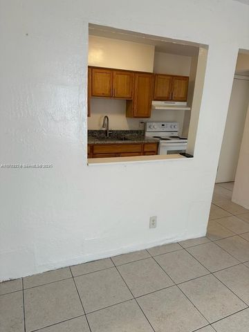 756 NW 5th Street, Hallandale Beach, FL 33009