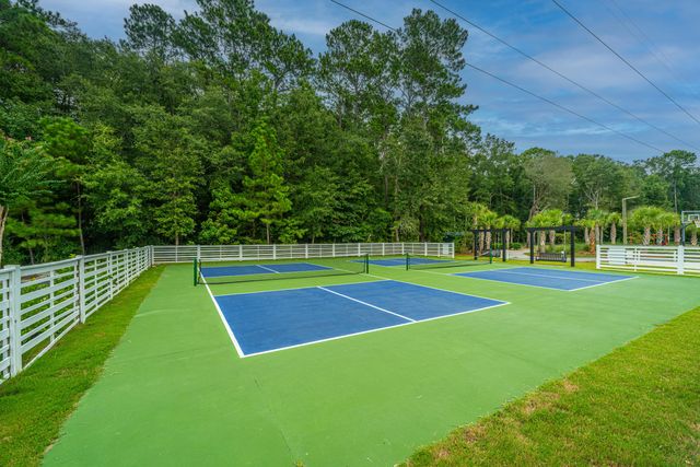 2003 E Patterson Point, Hanahan, SC 29410