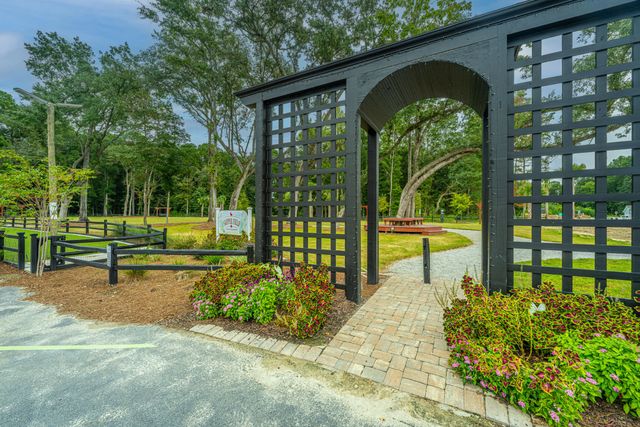 2003 E Patterson Point, Hanahan, SC 29410