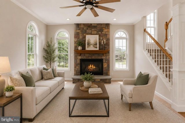 11508 DUCHESS DR, Fredericksburg, VA 22408