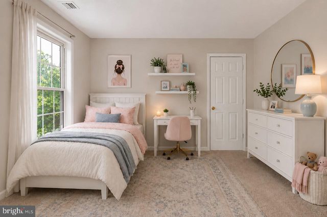 11508 DUCHESS DR, Fredericksburg, VA 22408