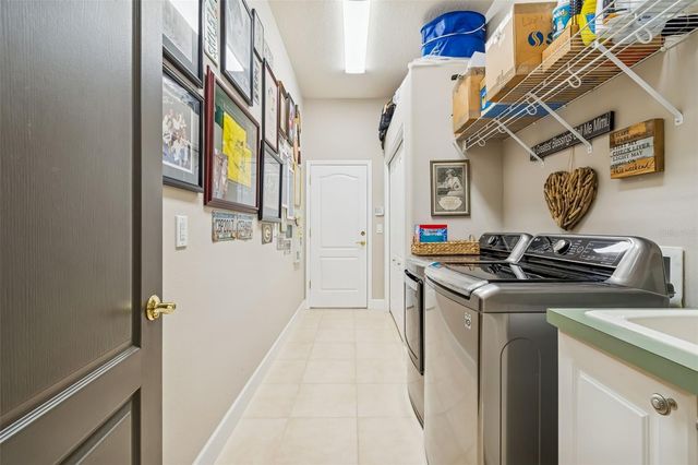 10413 APPLECROSS LANE, Tampa, FL 33626