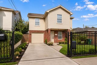 2106 Nettleton Street, Houston, TX 77004