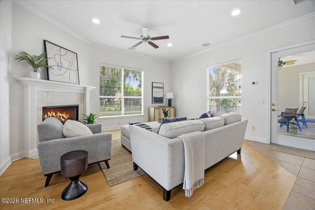 2762 SEAGATE Avenue, Jacksonville Beach, FL 32250