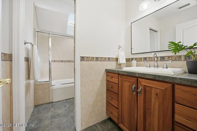 2762 SEAGATE Avenue, Jacksonville Beach, FL 32250