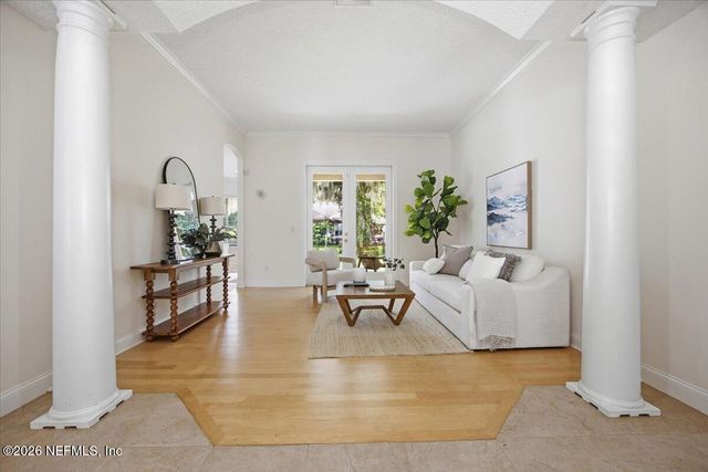 2762 SEAGATE Avenue, Jacksonville Beach, FL 32250