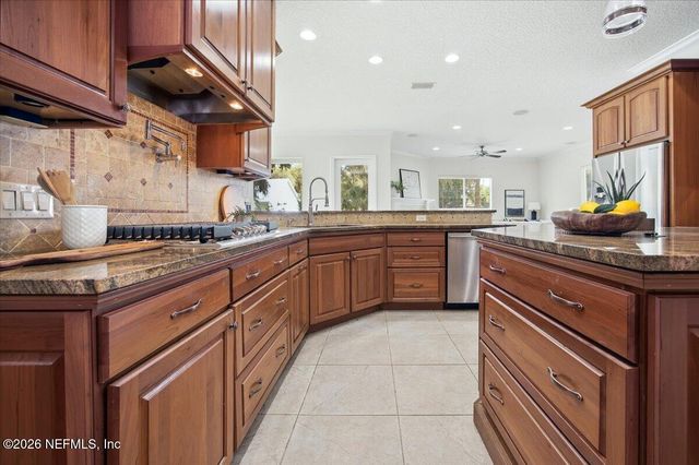 2762 SEAGATE Avenue, Jacksonville Beach, FL 32250